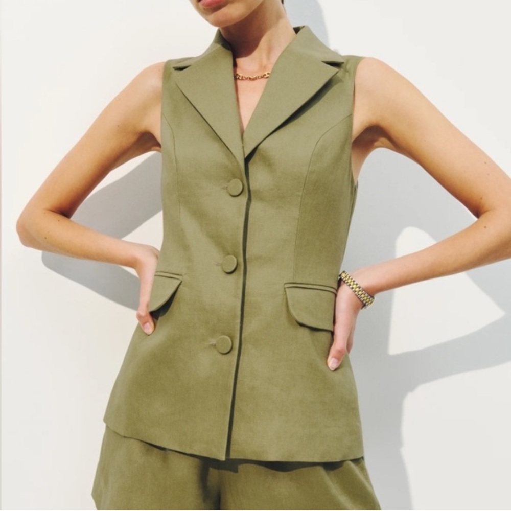 Reformation Billie Linen Vest In Olive Green